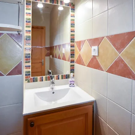 بيت للعطل Maison En Pierres